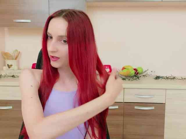 Julia-Jae webcam