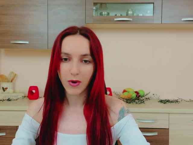 Julia-Jae webcam