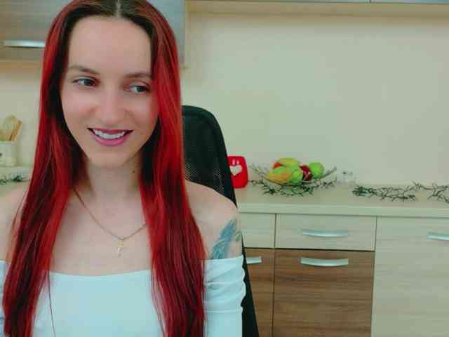 Julia-Jae webcam