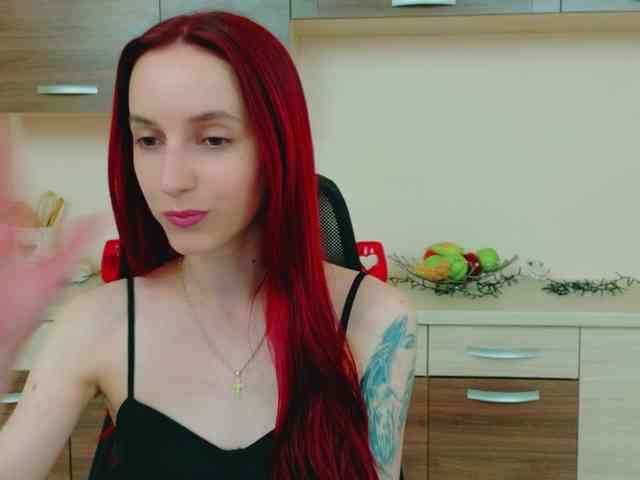 Julia-Jae webcam