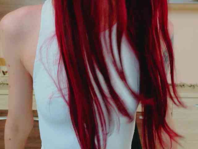 Julia-Jae webcam