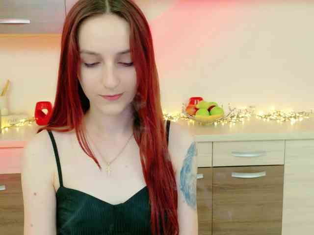 Julia-Jae webcam