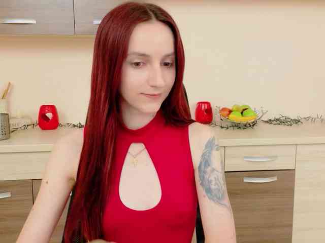 Julia-Jae webcam