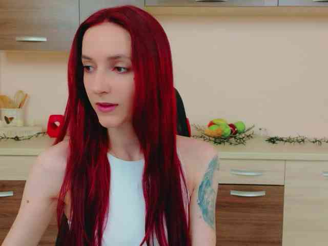 Julia-Jae webcam
