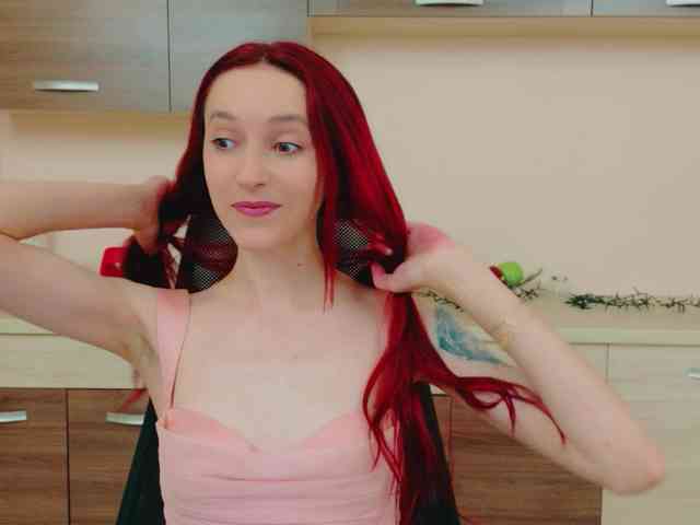 Julia-Jae webcam