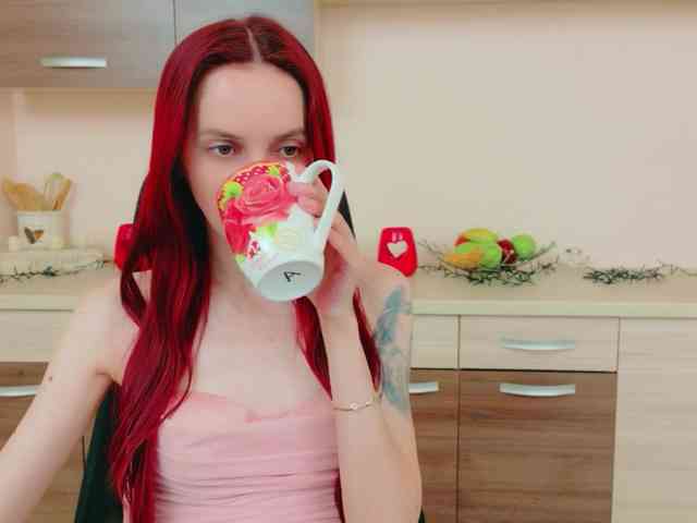 Julia-Jae Julia-Jae
