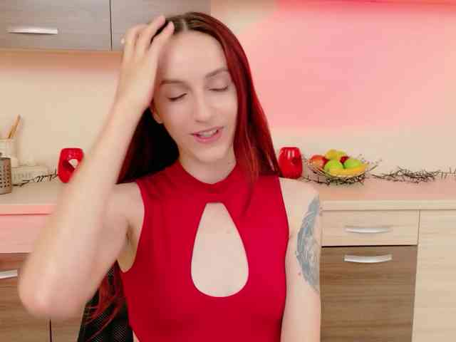 Julia-Jae webcam