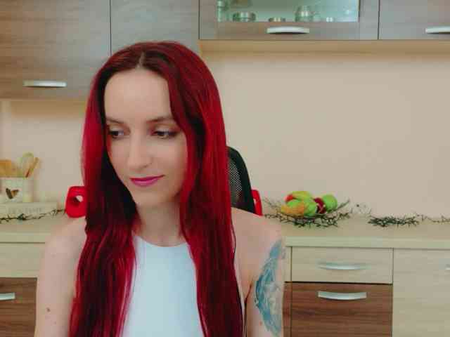Julia-Jae