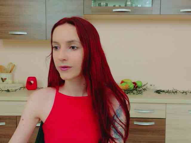 Julia-Jae webcam