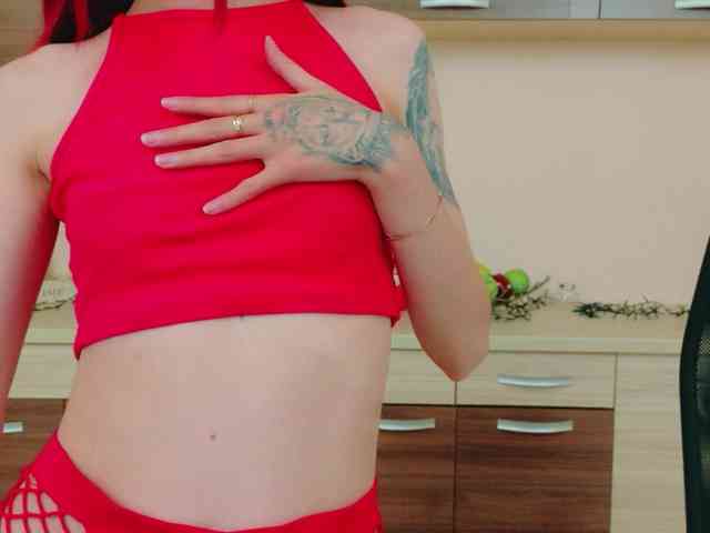 Julia-Jae webcam