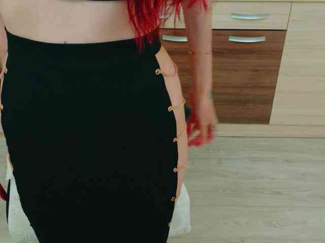 Julia-Jae webcam
