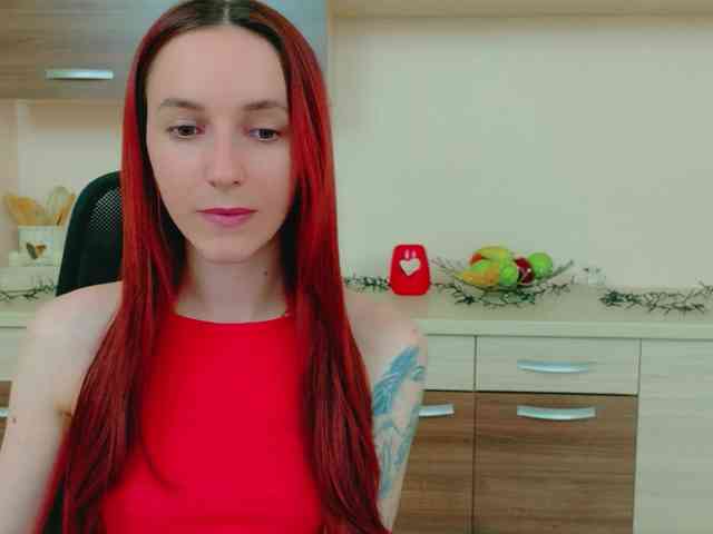 Julia-Jae webcam