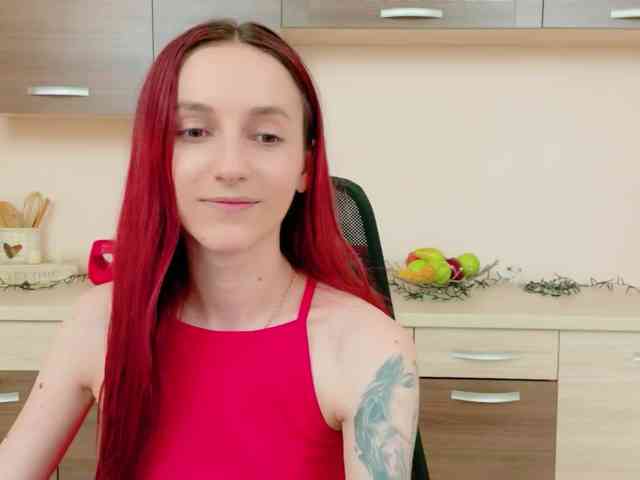 Julia-Jae webcam