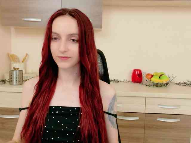 Julia-Jae Julia-Jae