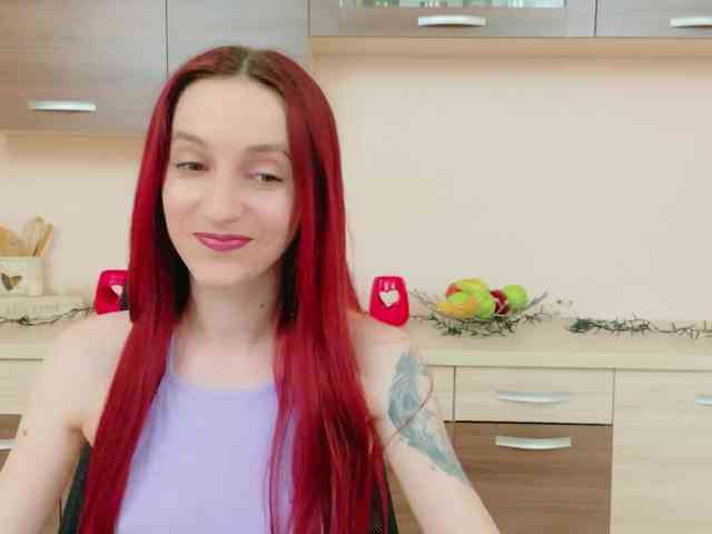 Julia-Jae webcam