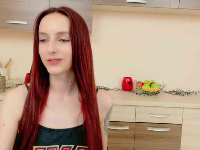Julia-Jae webcam