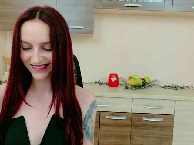 Julia-Jae Live Webcam on BongaCams