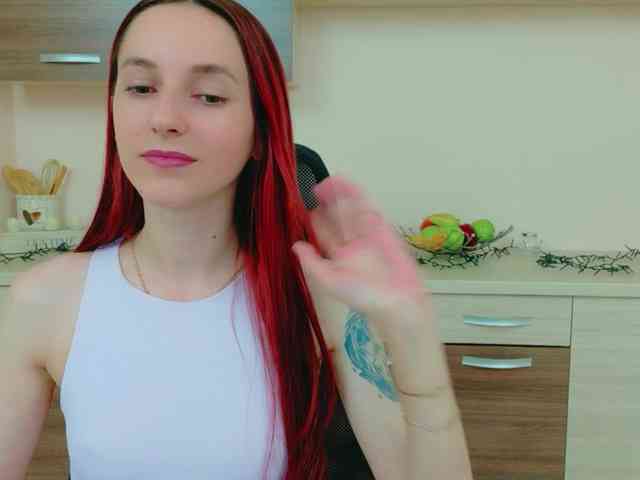 Julia-Jae webcam