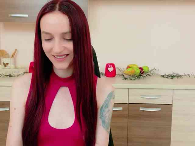 Julia-Jae webcam