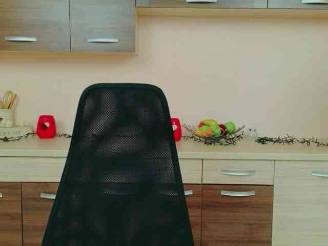 Julia-Jae webcam