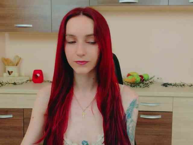 Julia-Jae webcam