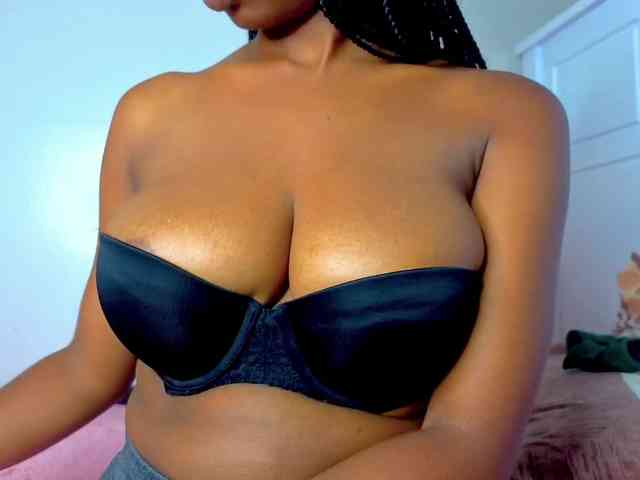 Sexy-fuck-Doll webcam