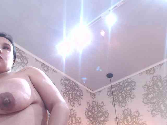 KendyLoveLans webcam