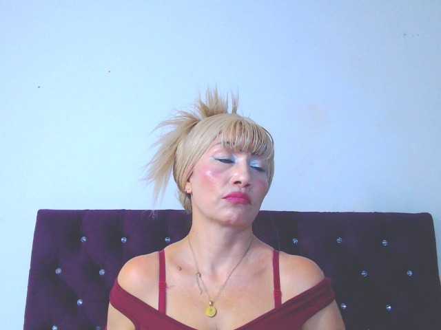 Ghanima live cam on BongaCams