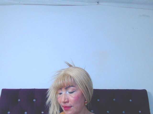 Ghanima live cam on BongaCams