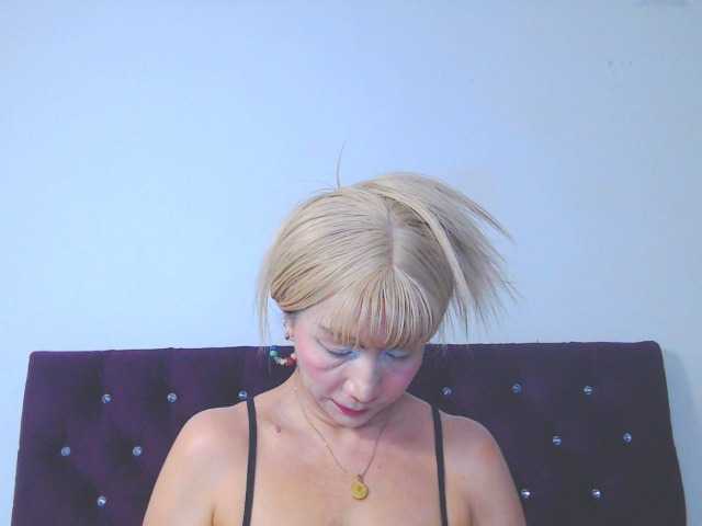 Ghanima live cam on BongaCams