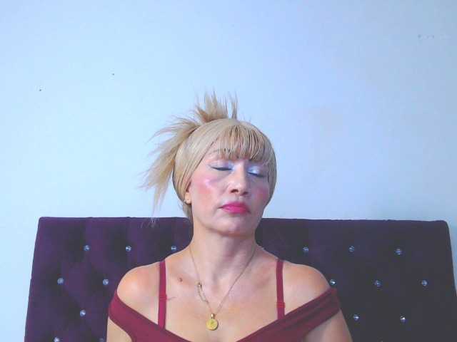 Ghanima live webcam show