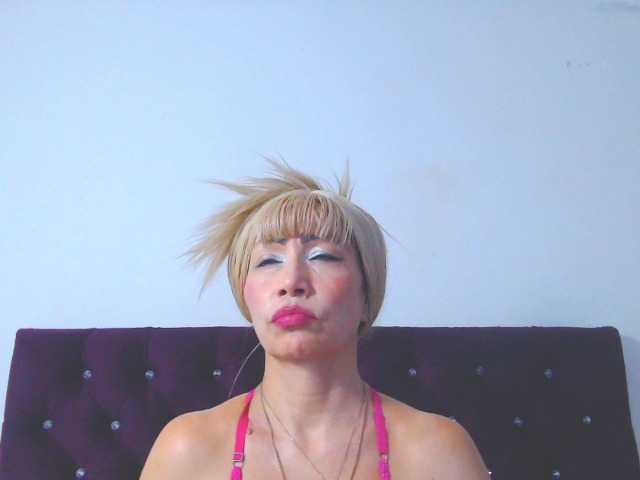 Ghanima live cam on BongaCams