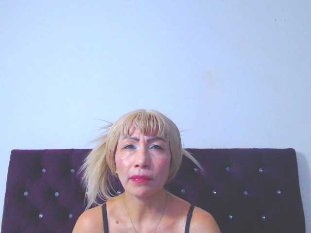 Ghanima live cam on BongaCams