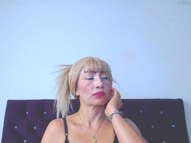 Ghanima live cam on BongaCams