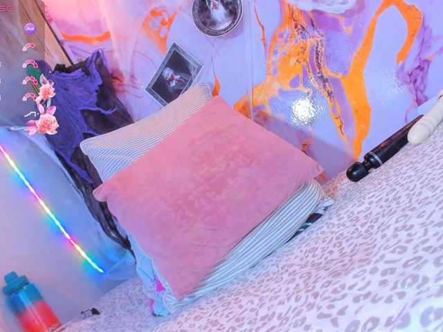 Violethorny05
