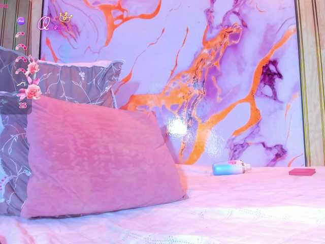 Violethorny05 live cam