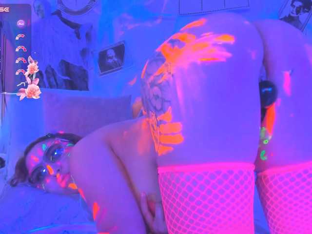 Violethorny05