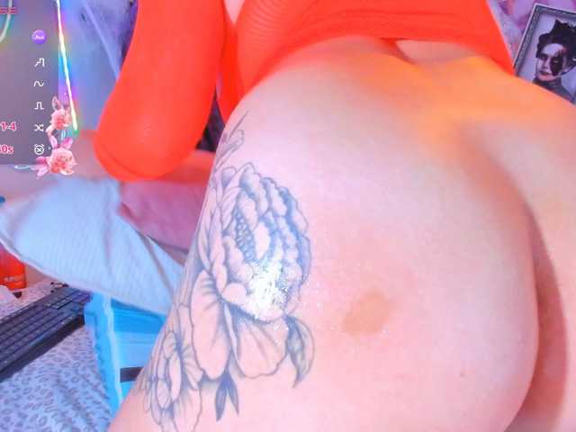 Violethorny05 live cam preview
