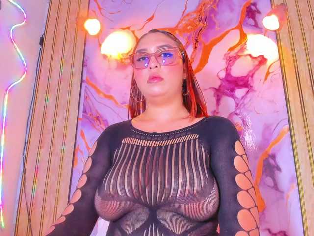 Violethorny05 live cam on BongaCams
