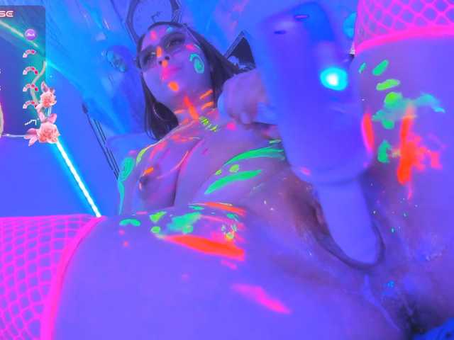 Violethorny05