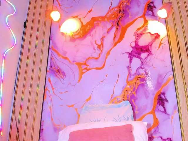 Violethorny05