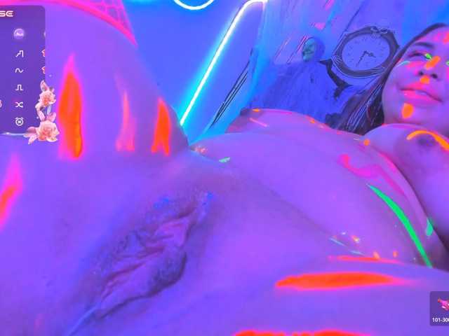 Violethorny05