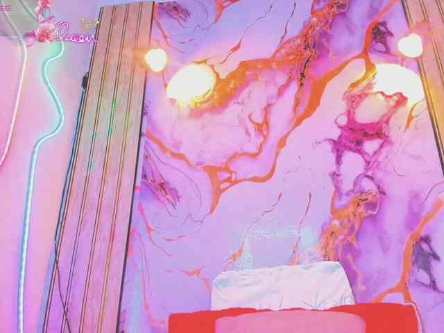 Violethorny05 webcam