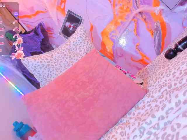 Violethorny05