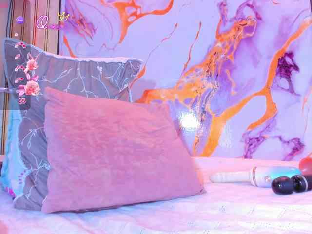 Violethorny05 webcam