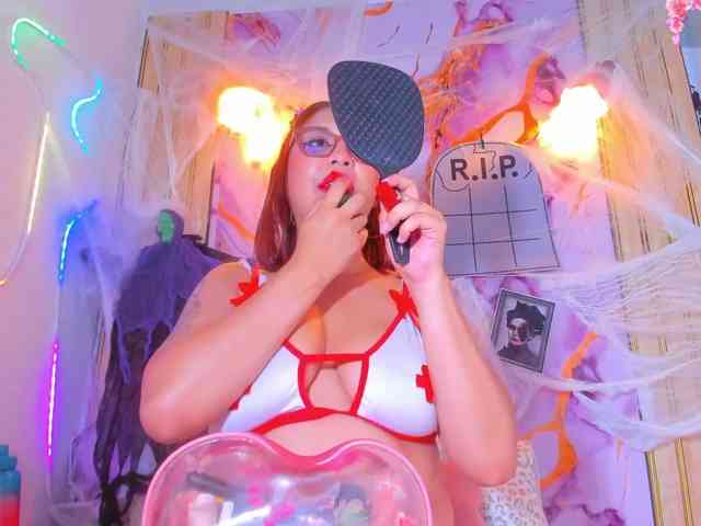 Violethorny05