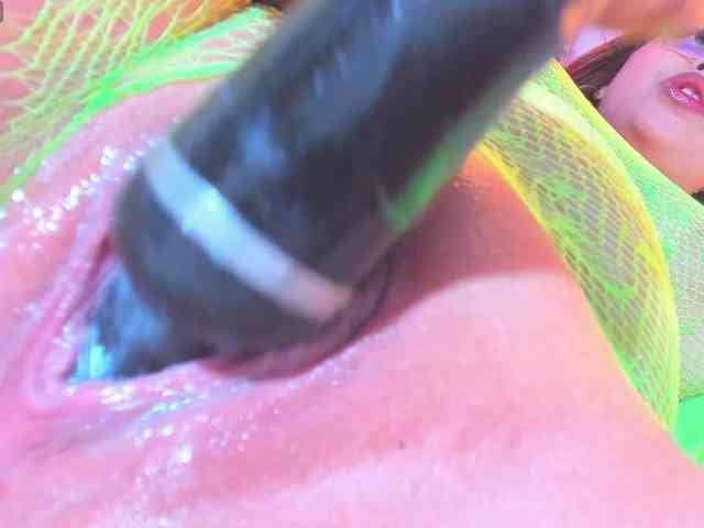 Violethorny05 webcam
