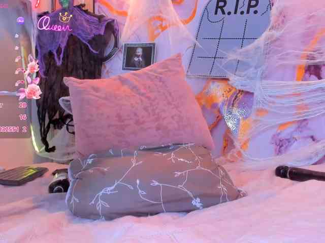 Violethorny05 webcam