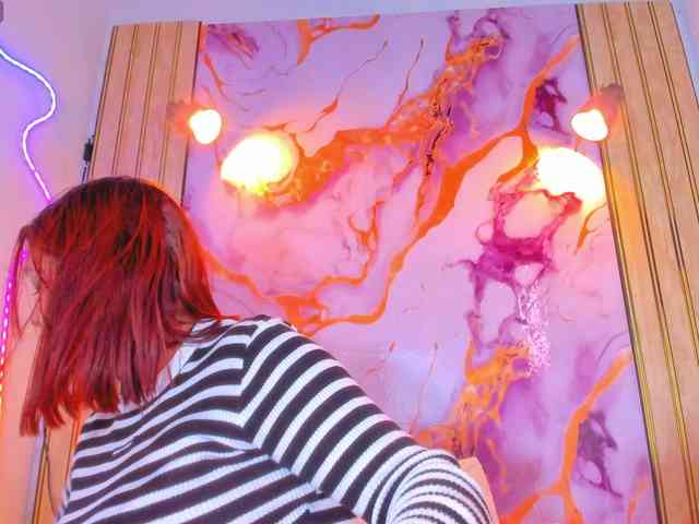 Violethorny05 webcam