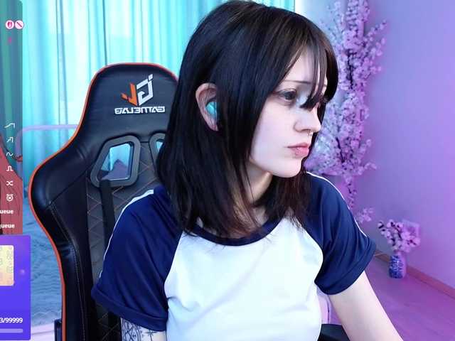 Setsunai's BongaCams show and profile